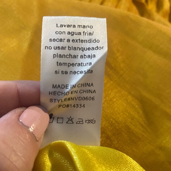 VICI Medium Yellow Puff Sleeve Babydoll Dress, Smocked Back, Knee Length NWT - Picture 9 of 9